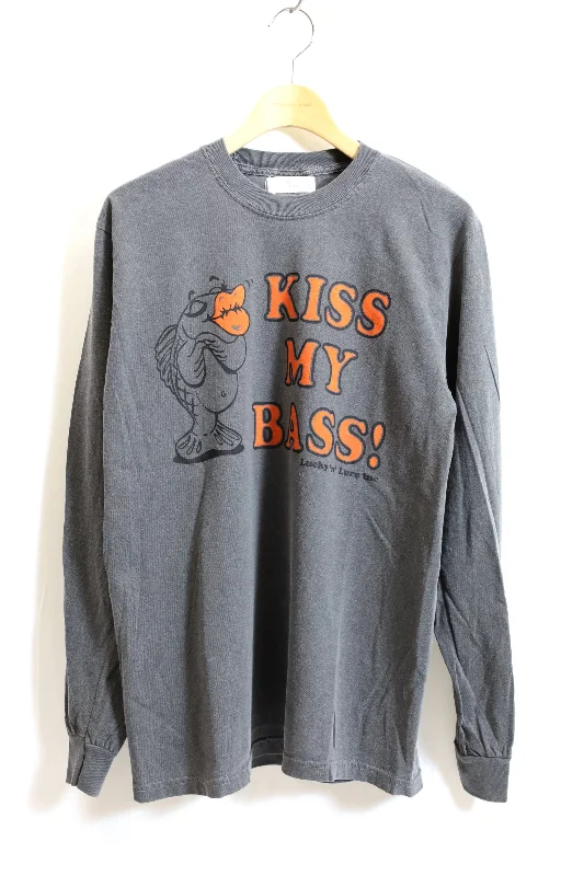 Lucky 'n' Lure / "KISS MY BASS!" LS CREW NECK TEE- Black